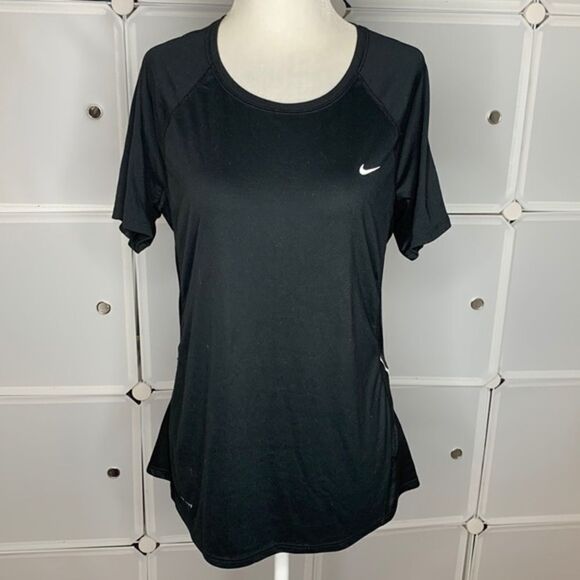 Nike Dri-Fit Short Sleeve Athletic Shirt Size Large - Picture 1 of 8